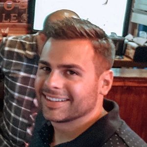 Meet your Posher, Tom